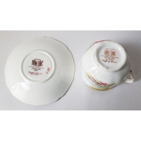Vintage Paragon Tea Cup & Saucer Cliffs of Dover Double Warrant Teacup 1920's - Picture 4 of 6